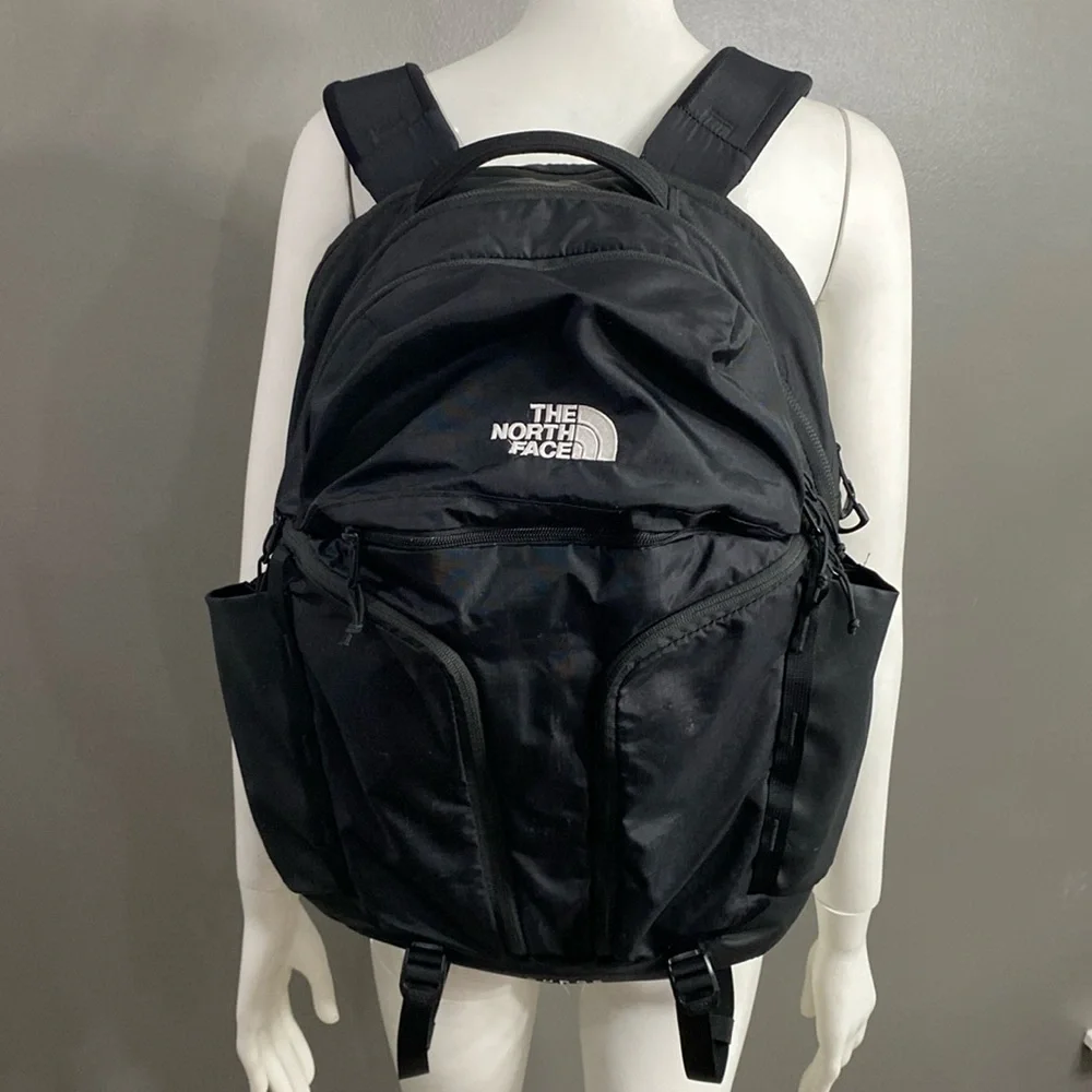 The North Face Surge Commuter Large Black Backpack Flex Vent Unisex